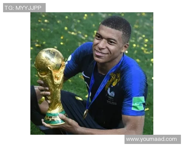 《回顾辉煌足坛十年荣耀盘点 百大球星风云再起》