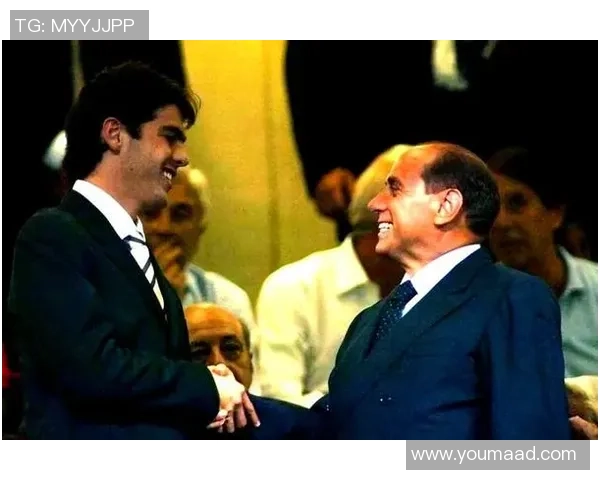 全球足球巨星齐聚一堂合影揭示足坛传奇人物风采与荣耀